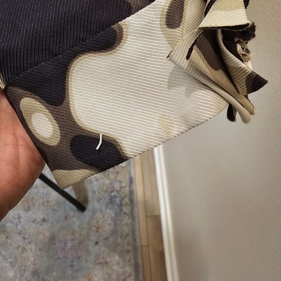 St. John Couture Cropped Floral Accents Blazer Jacket - Picture 3 of 15